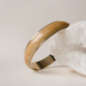 Vintage Avon Simple Retro Honey Yellow Enamel Swirl Streak Gold Bangle Bracelet